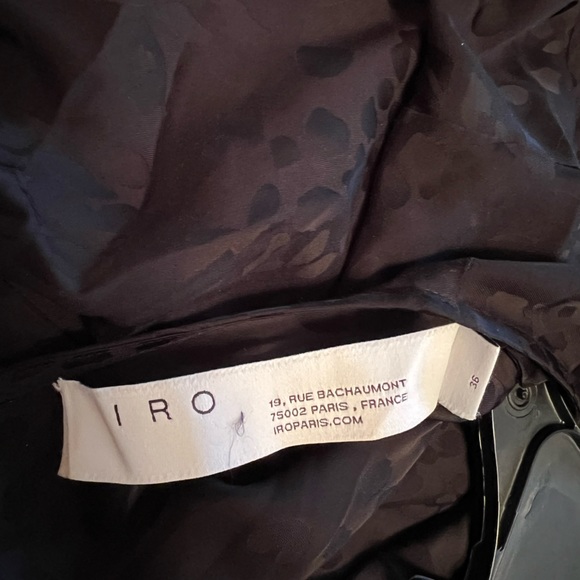 NWOT Iro Atry asymmetric cold-shoulder satin-jacquard midi dress - Picture 9 of 9